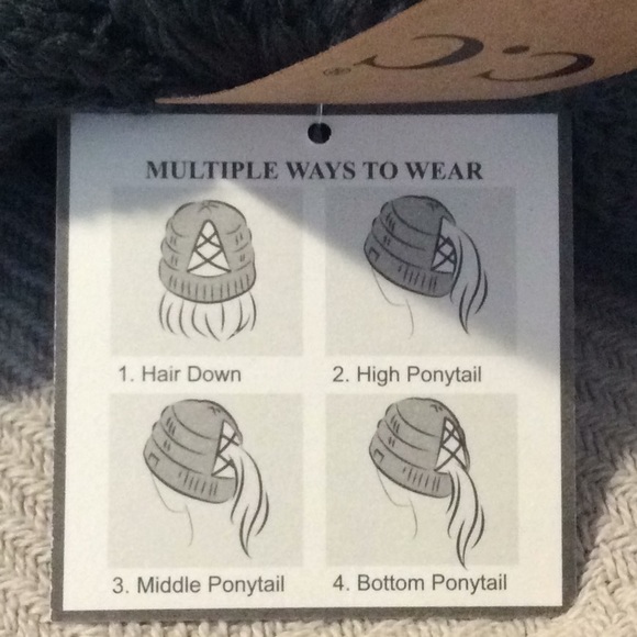 Cross-cross Beanie - Picture 3 of 3